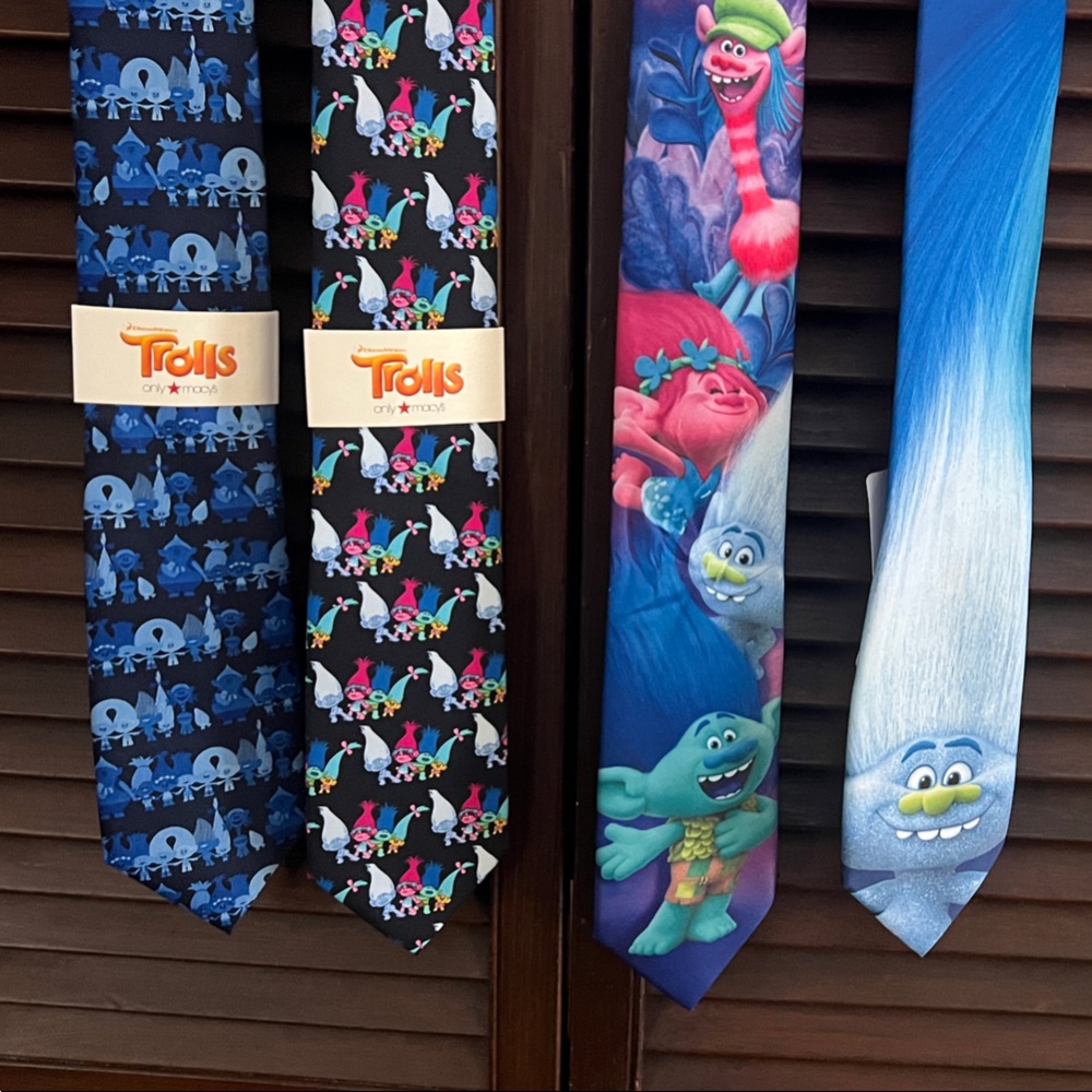 Trolls Blue and Multicolor Ties